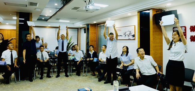 四川太白律师事务所开展专业知识竞赛活动